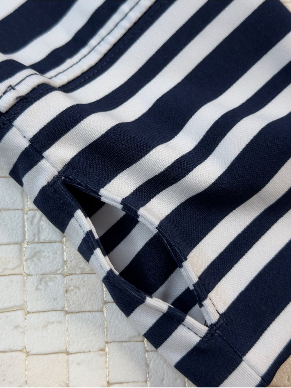 Tommy Bahama Everyday Active Jacket Womens Large Blue White Striped Zip Up NWOT - Picture 8 of 9